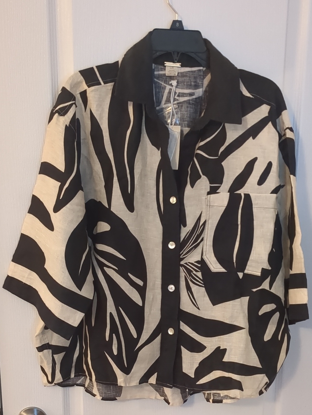 Magaschoni Black & Cream Tropical-Leaf Button Shirt
